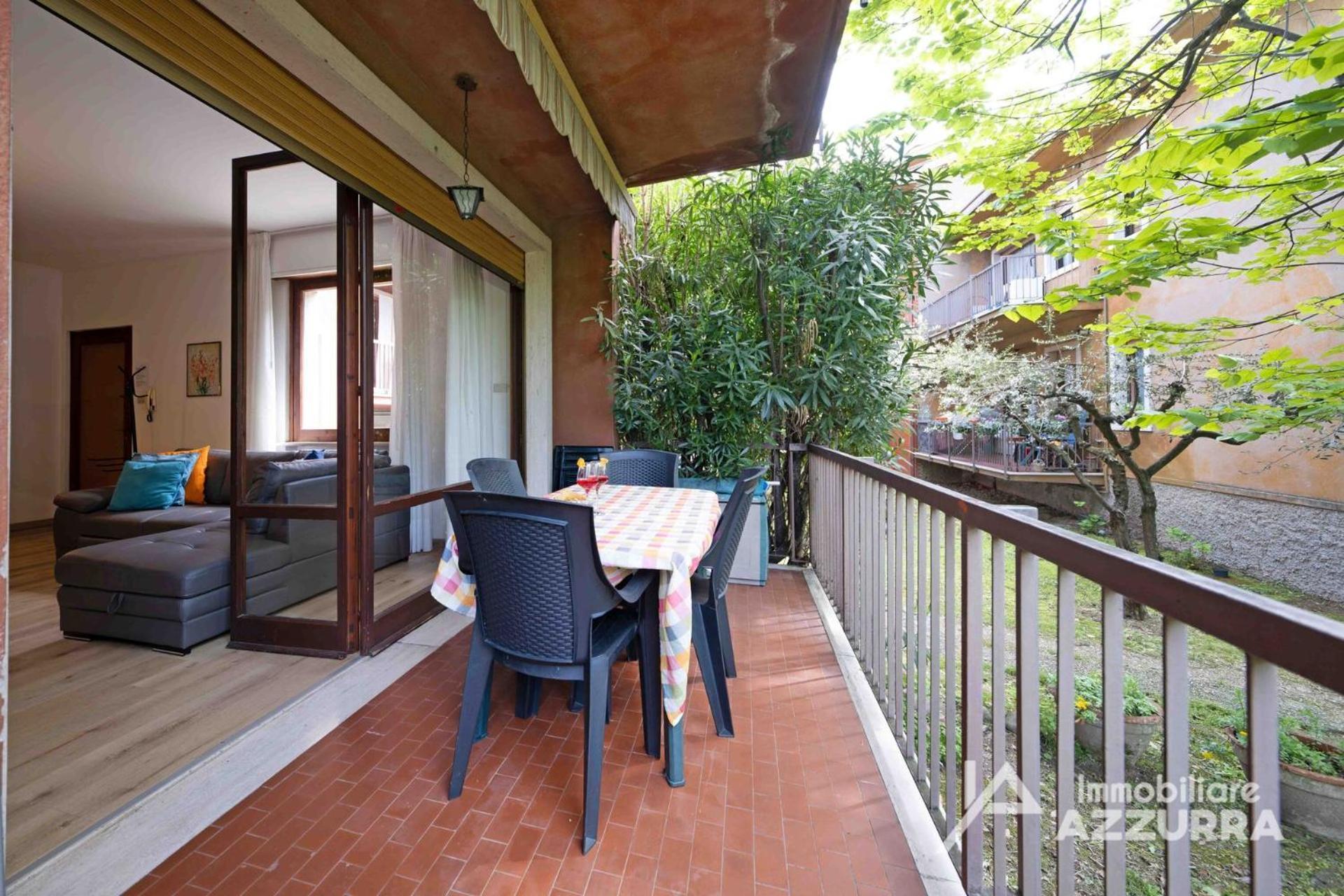 Darina - Immobiliare Azzurra Apartment Lazise Bagian luar foto